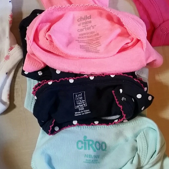 Newborn Onesies Girls - Picture 5 of 5